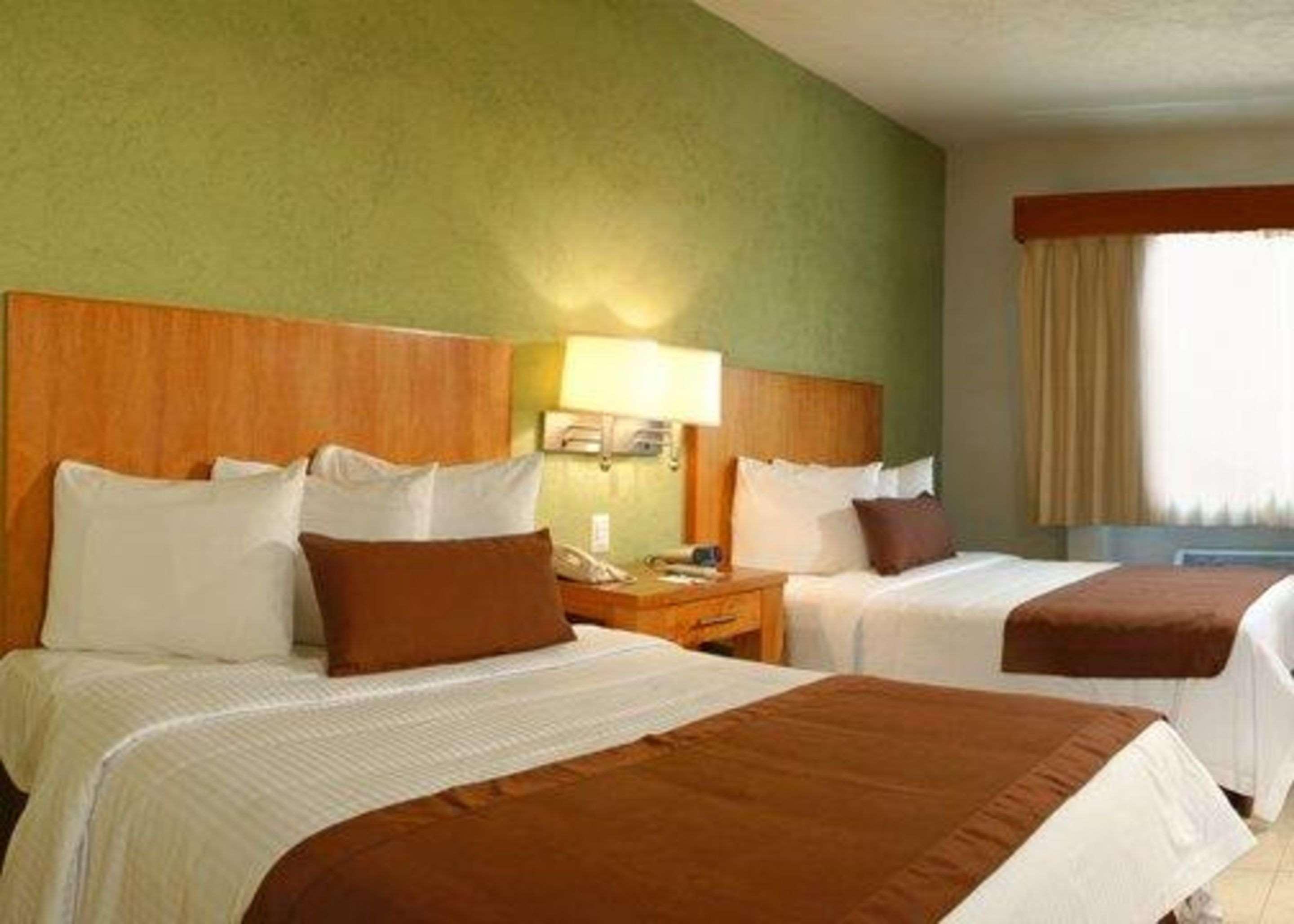 Mini-hôtel Comfort Golfside & Marina 4*