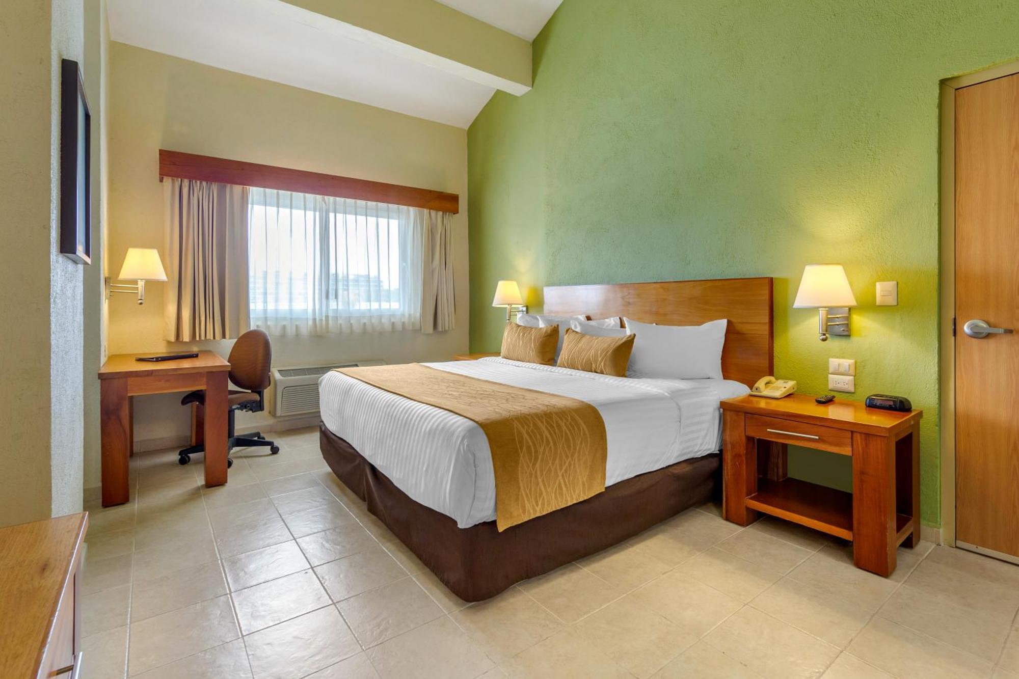 Mini-hôtel Comfort Golfside & Marina